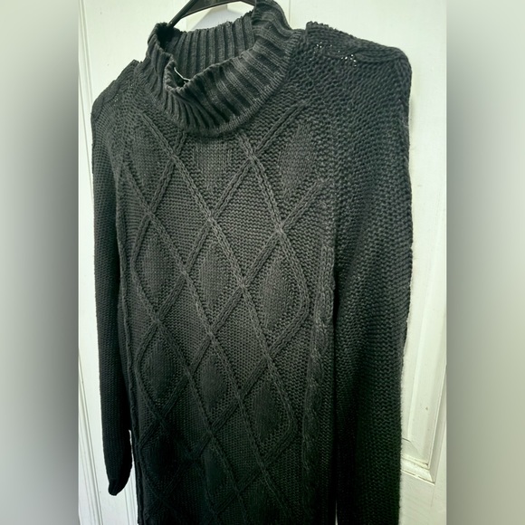 Women’s Casual Corner Black Knit Mock Neck Sweater Size M - Picture 3 of 5